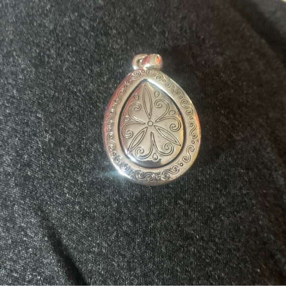 Vintage Teardrop Moonglow Necklace Pendant Only in Silver Tone - Picture 2 of 6